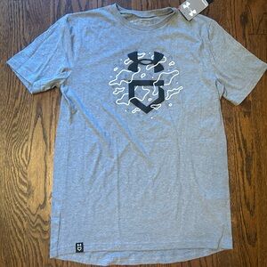 Under Armour Gray Graphic Tee NWT